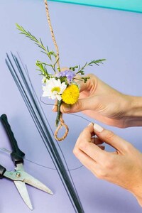 Floral Crown Crafts Image 8
