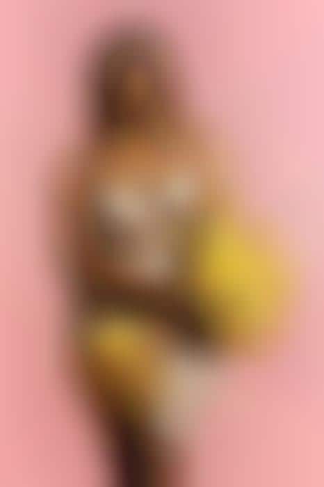 Plus-Size Padding Portraits