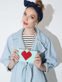Romantic Gamer Accessories Image 4