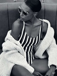 Luxe Nautical Fashion Image 8