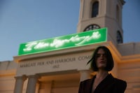 Juxtaposed Glamor Editorials Image 6