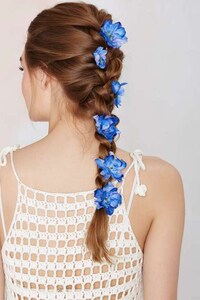 Botanical Hair Accessories Image 3
