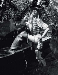 Swanky Swamp Editorials Image 7