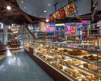Experiential Candy Shops Image 3