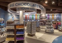 Experiential Candy Shops Image 5