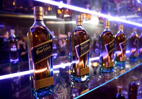 30 Memorable Bar Experiences