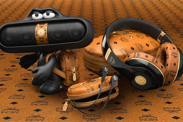 Fashionable Audio Accessories