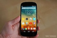 Improved Dual-Screen Phones Image 7