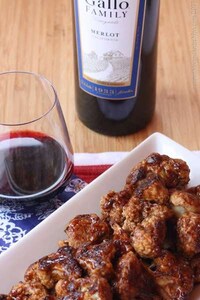 Balsamic-Glazed Cauliflower Wings Image 4