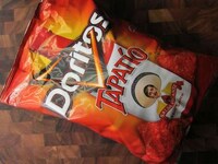 Cobranded Hot Sauce Chips Image 2