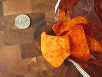 Cobranded Hot Sauce Chips Image 3