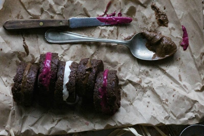Vegetable-Infused Macaroons