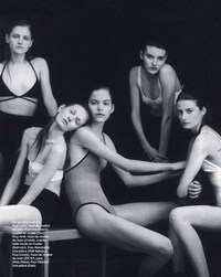 Communal Bathing Photoshoots Image 2