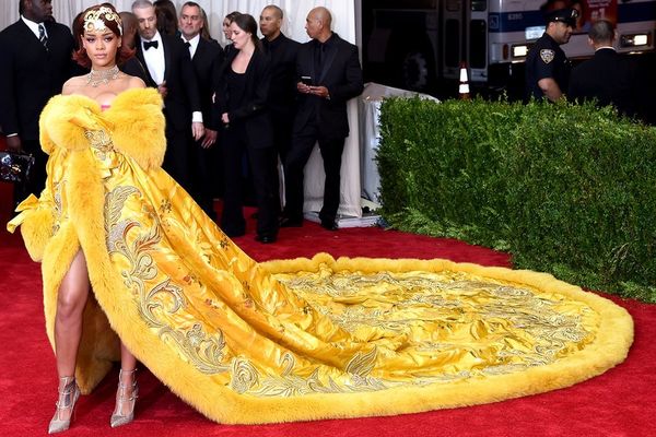 Top 100 Fashion Trends in June
