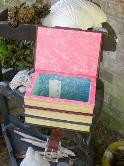 Recycled Books as Bags