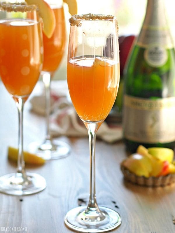 15 Wine-Infused Brunch Cocktails