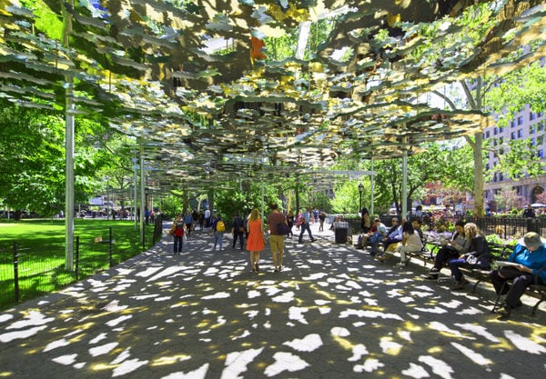 30 Mirrored Architecture Ideas