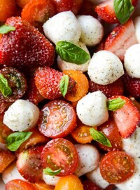 Strawberry Caprese Salads Image 5