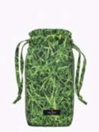 Grassy Picnic Blankets Image 3