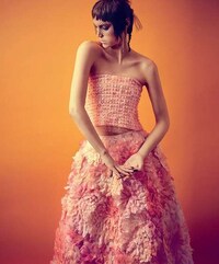 Botanical Couture Editorials Image 6