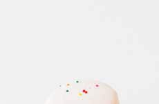 Deceptive Cheeseburger Macarons