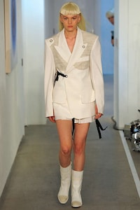 Androgynous Uniform Runways Image 8