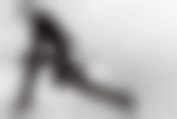 Leg-Flaunting Footwear Ads