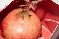 Graphic Pomegranate Packaging Image 2