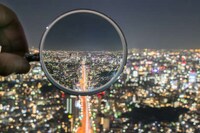 Magnified Cityscape Photography Image 3