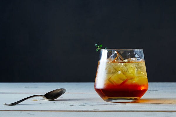 30 Non-Alcoholic DIY Drinks