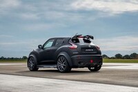 Curvy Crossover Cars Image 2