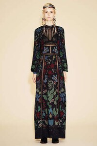 Aboriginal Art-Inspired Dresses Image 2