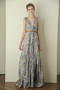 Limited-Edition Regal Gowns Image 6