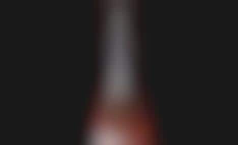 Digitally Connected Champagne Bottles
