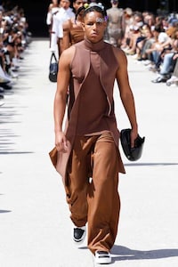Eerie Distorted Menswear Image 8