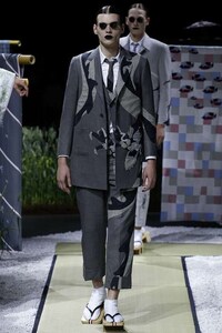 Eerie Geisha Menswear Image 3