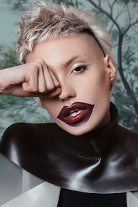 Rebelliously Quirky Photoshoots Image 4