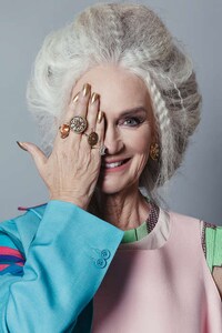 Rebelliously Quirky Photoshoots Image 8