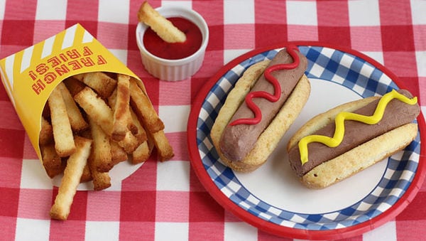 40 Examples of Deceptive Desserts