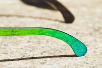 Single-Lens Sunglasses Image 4