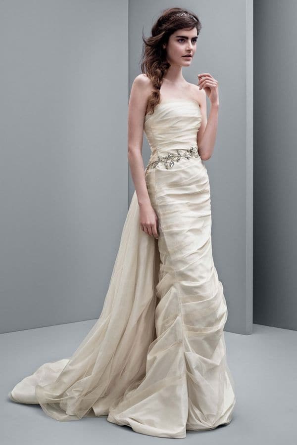 100 Enchanting Wedding Gowns