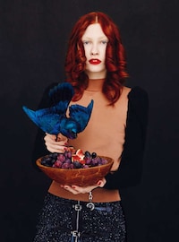 Costumed Wonderland Editorials Image 7
