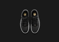 Lifestyle Basketball Sneakers Image 2