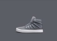 Lifestyle Basketball Sneakers Image 3