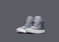 Lifestyle Basketball Sneakers Image 4