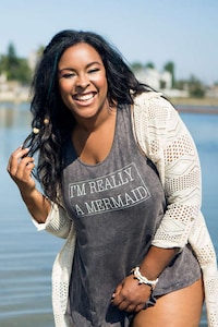 Curvy Mermaid-Inspired Clothing Image 6