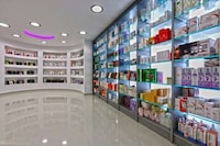 Futuristic Pharmacy Interiors Image 6