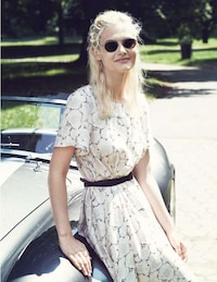Racecar-Inspired Eyewear Image 7