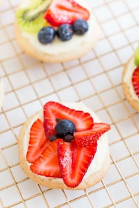 Fruity Cookie Pizzas Image 2