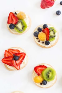 Fruity Cookie Pizzas Image 3